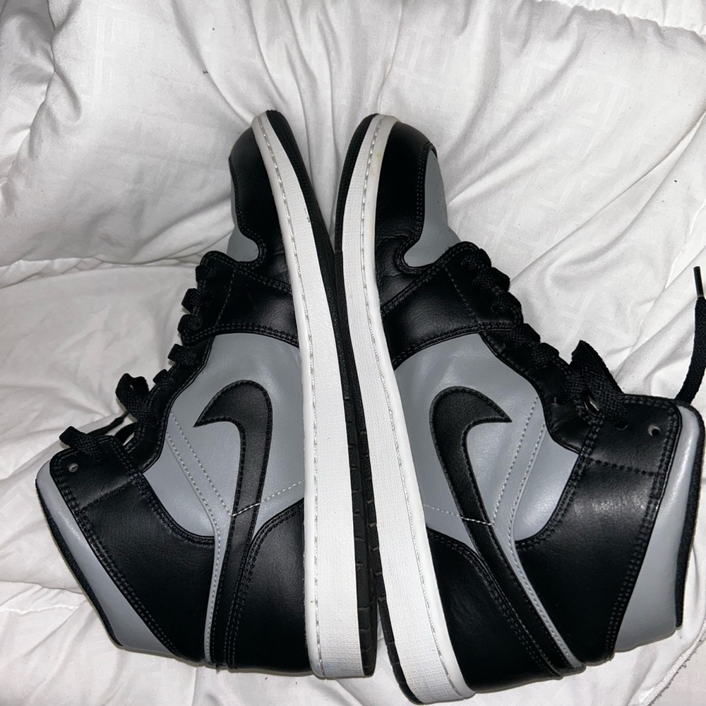 Air Jordan 1 Shadow Red High Top